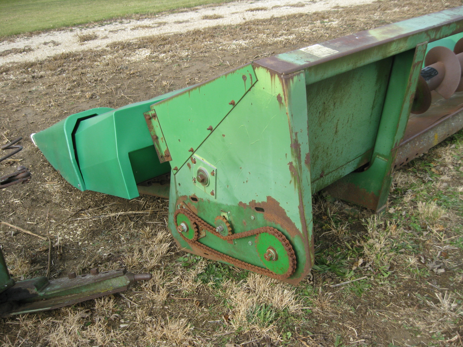 1982 John Deere 444 Corn Head