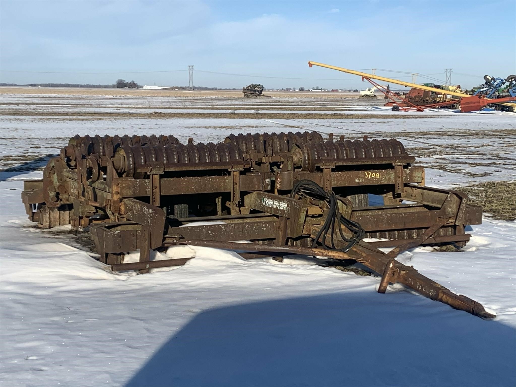  Kewanee 89 Mulchers / Cultipacker