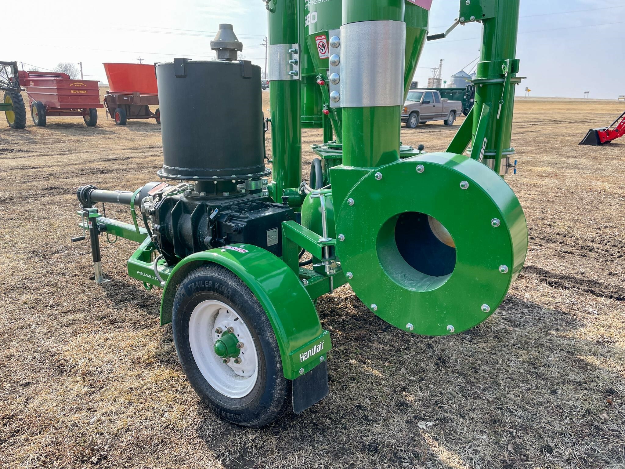 2026 Handlair 680 Grain Vac