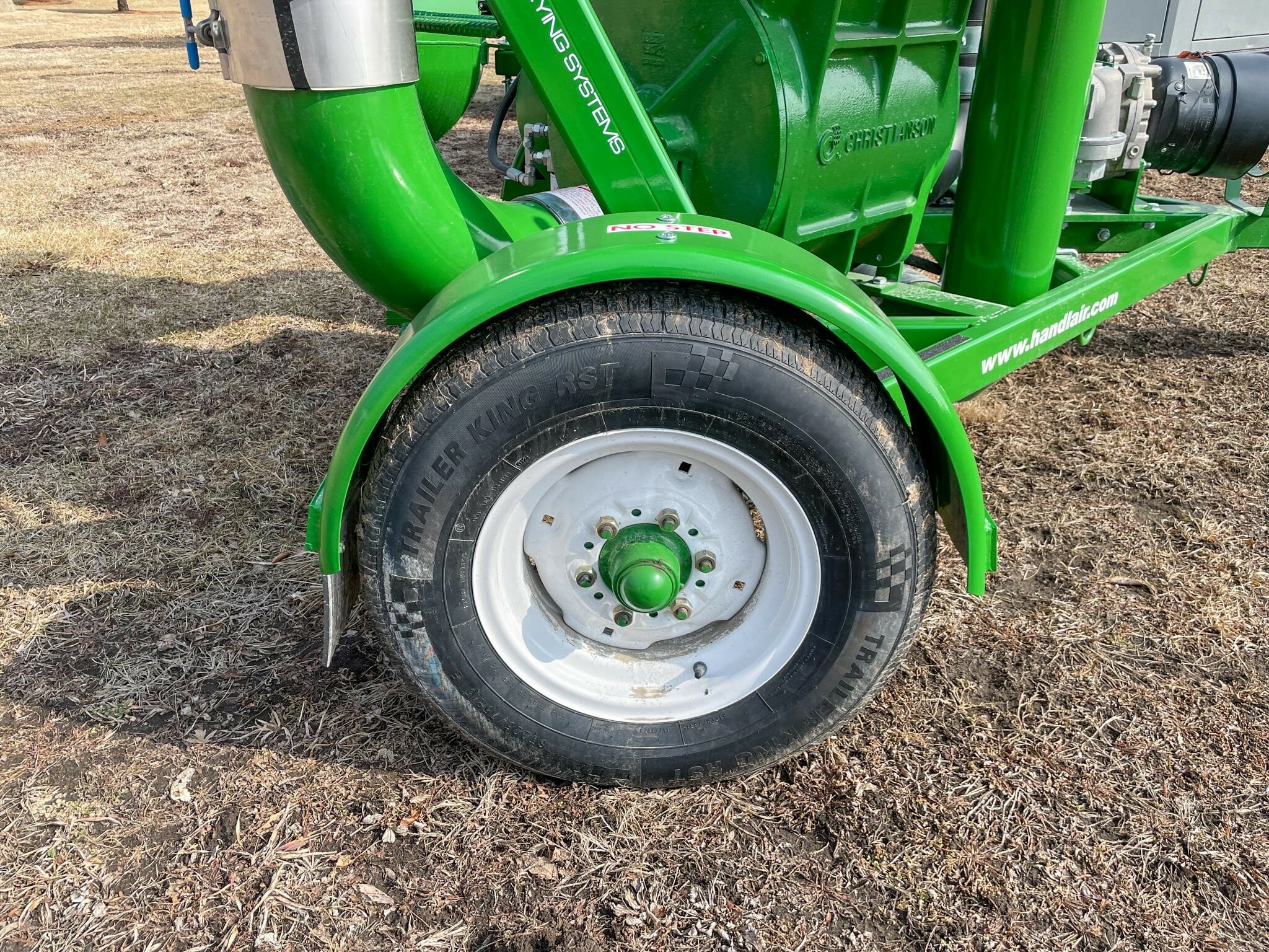 2026 Handlair 680 Grain Vac