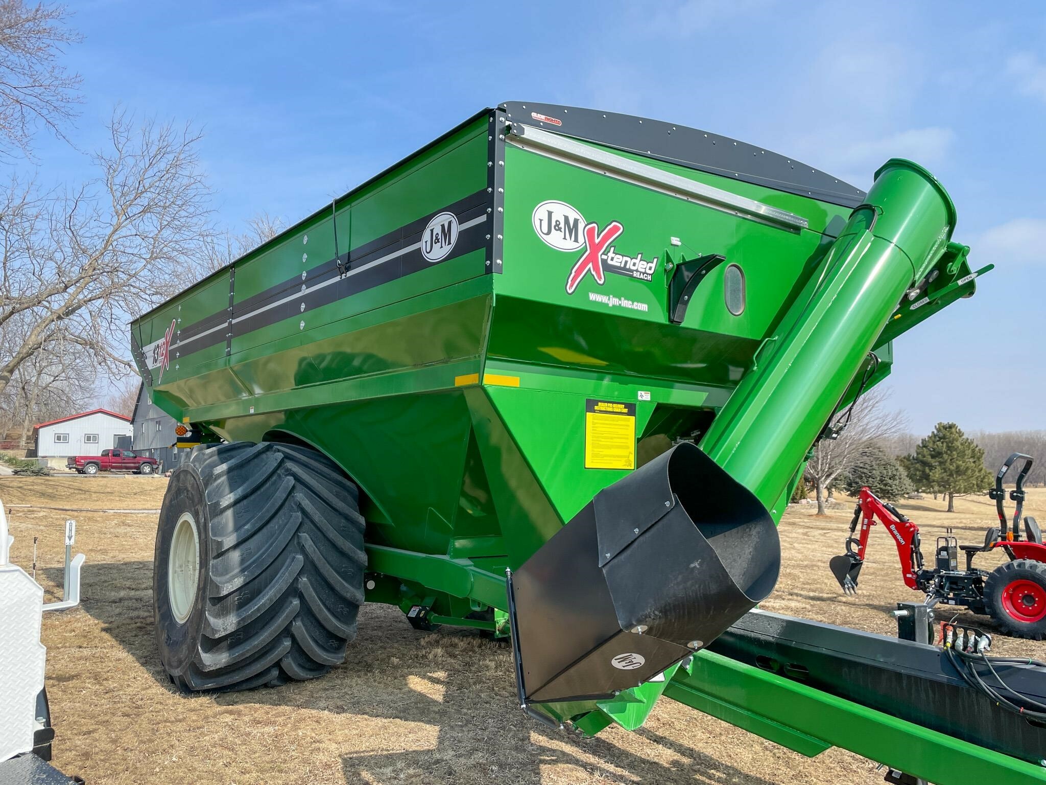 2026 J&M 1312-20S Grain Cart