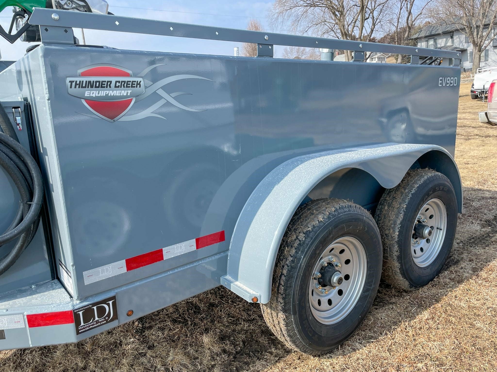 2025 Thunder Creek EV990 Fuel Trucks/Trailer