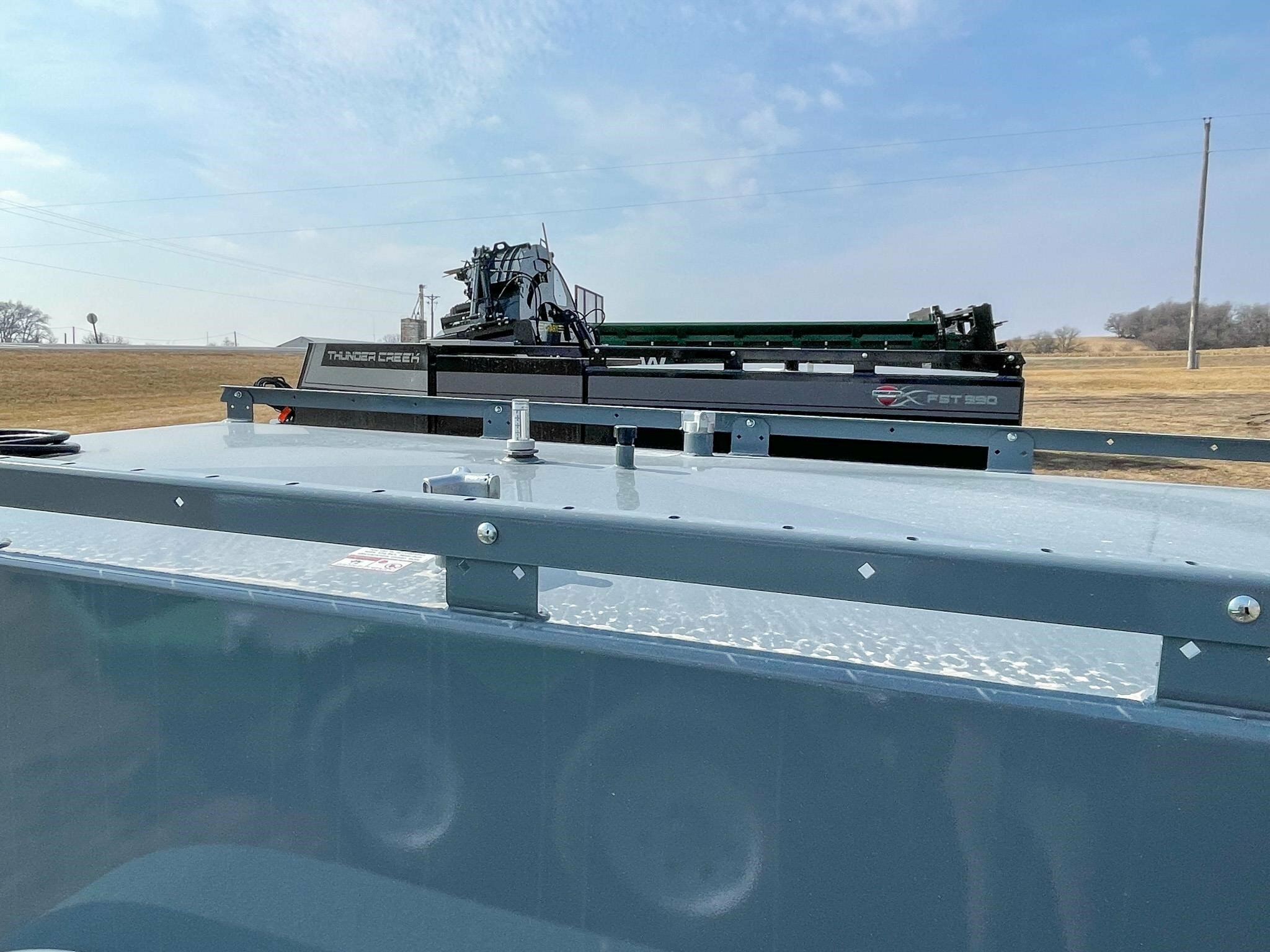 2025 Thunder Creek EV990 Fuel Trucks/Trailer