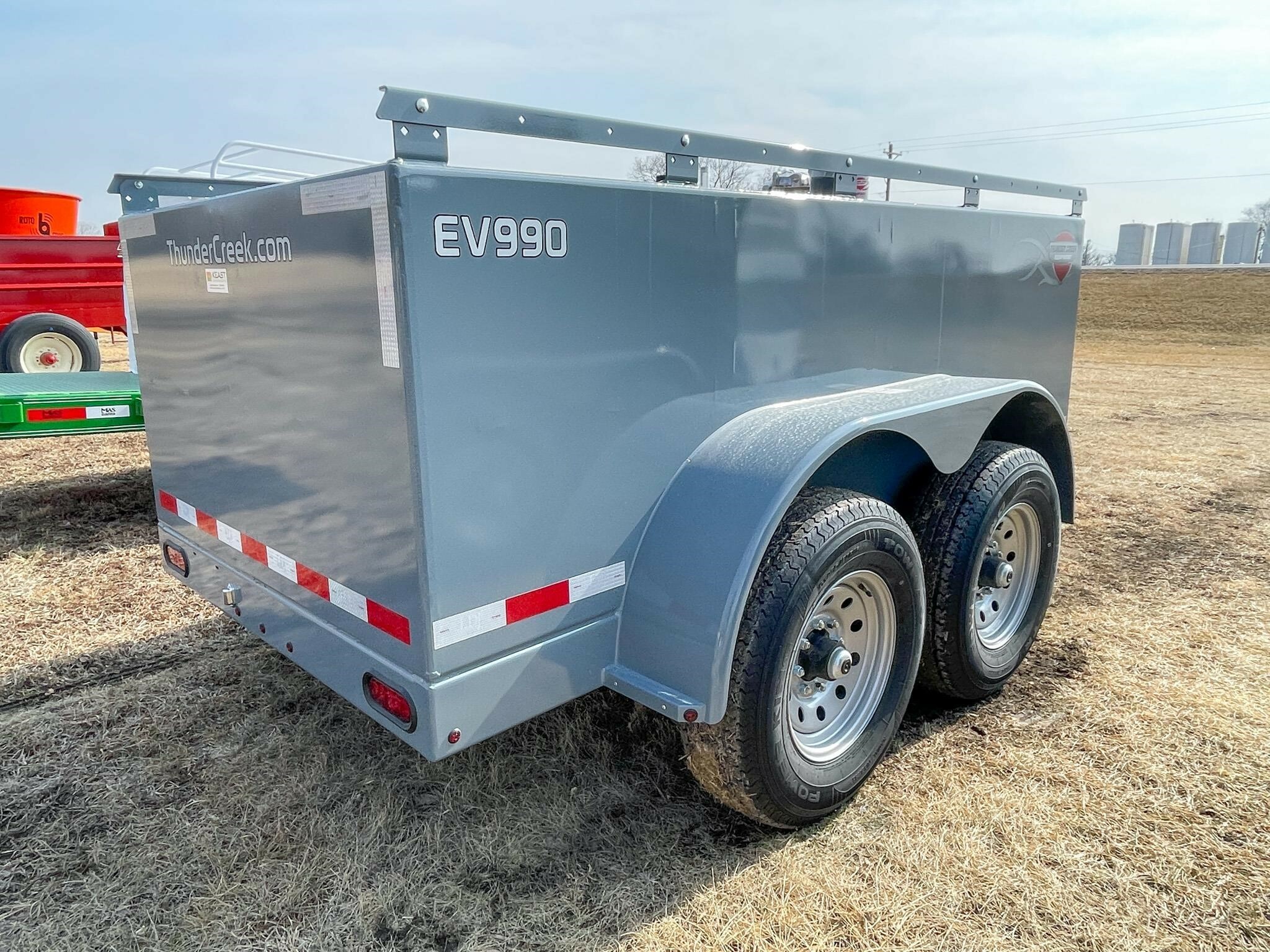 2025 Thunder Creek EV990 Fuel Trucks/Trailer