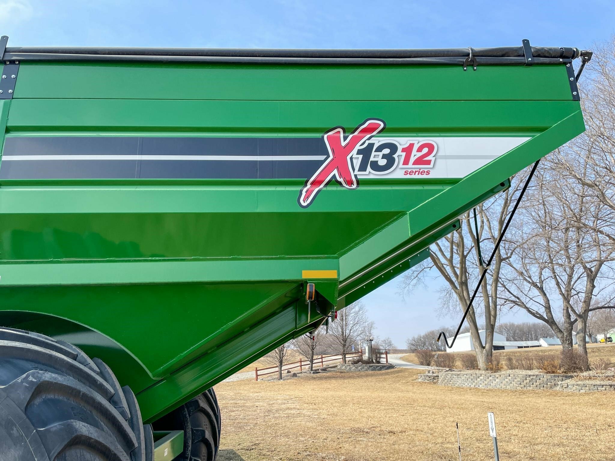 2026 J&M 1312-20S Grain Cart