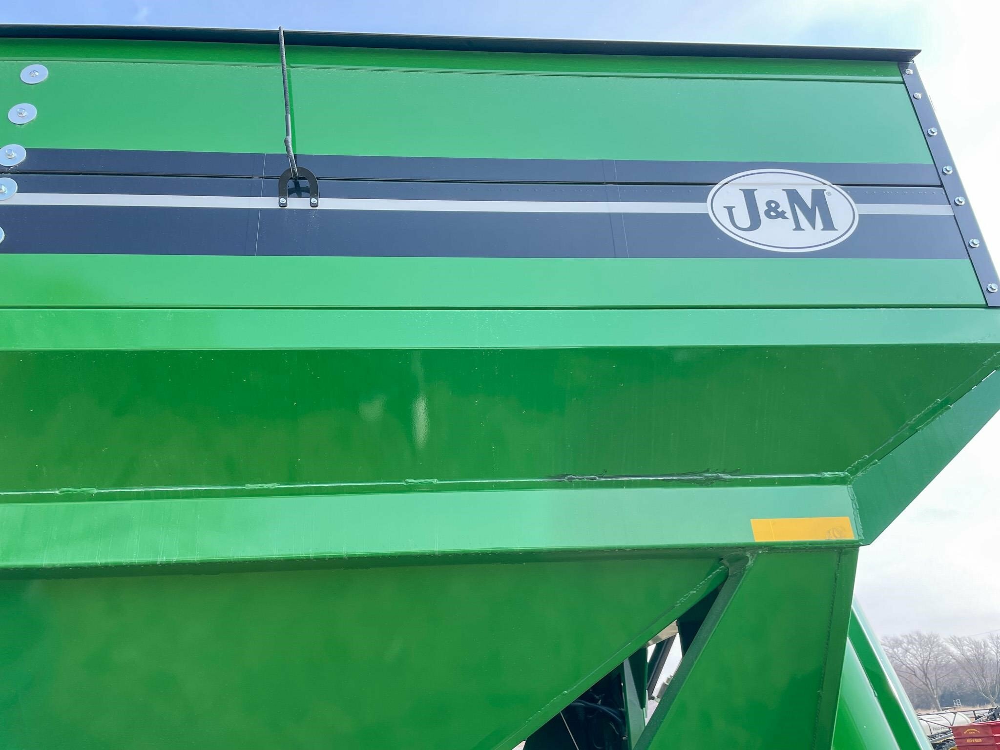2026 J&M 1312-20S Grain Cart