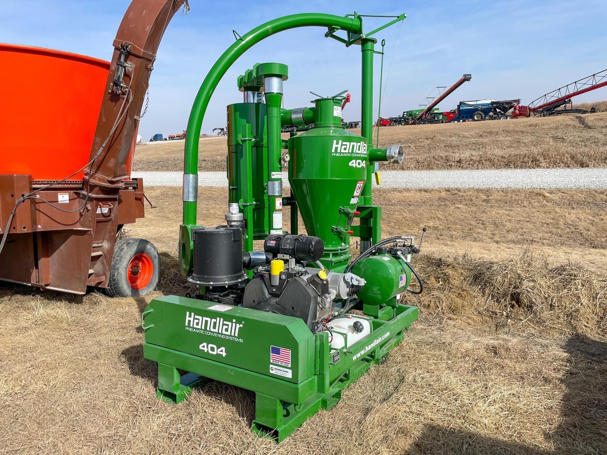 2026 Handlair 404 Grain Vac