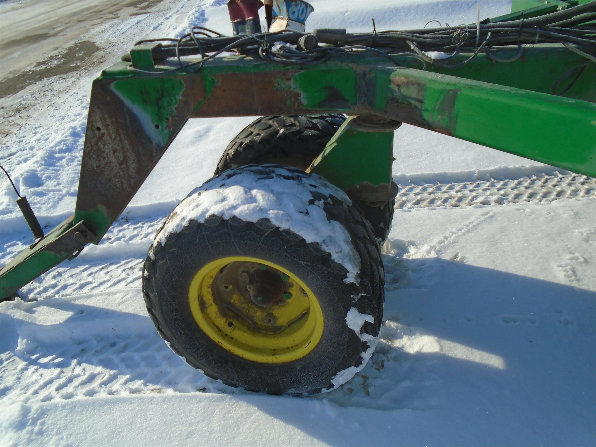 John Deere 750 Drill 26,000 Machinery Pete