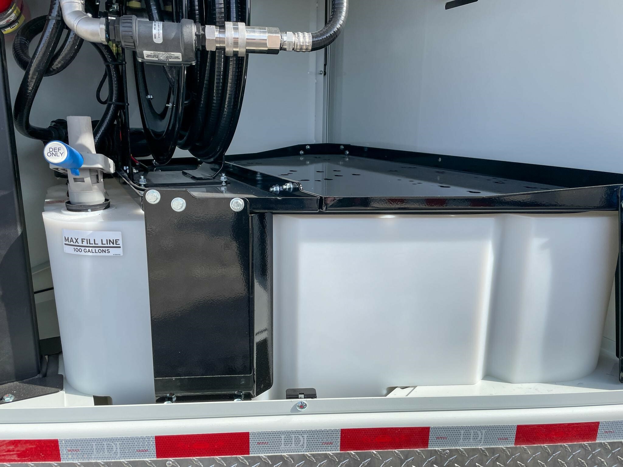 2024 Thunder Creek FST990 Fuel Trucks/Trailer