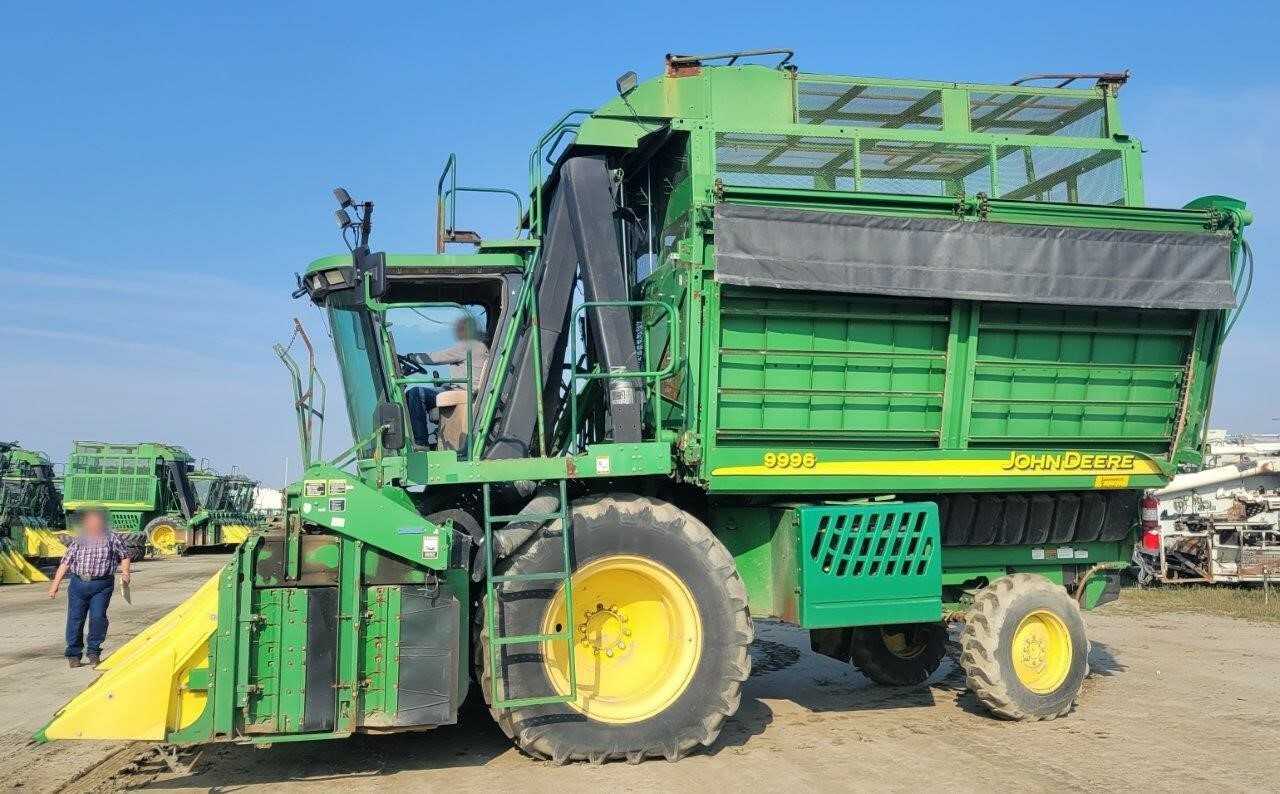 2005 John Deere 9996 Cotton Equipment