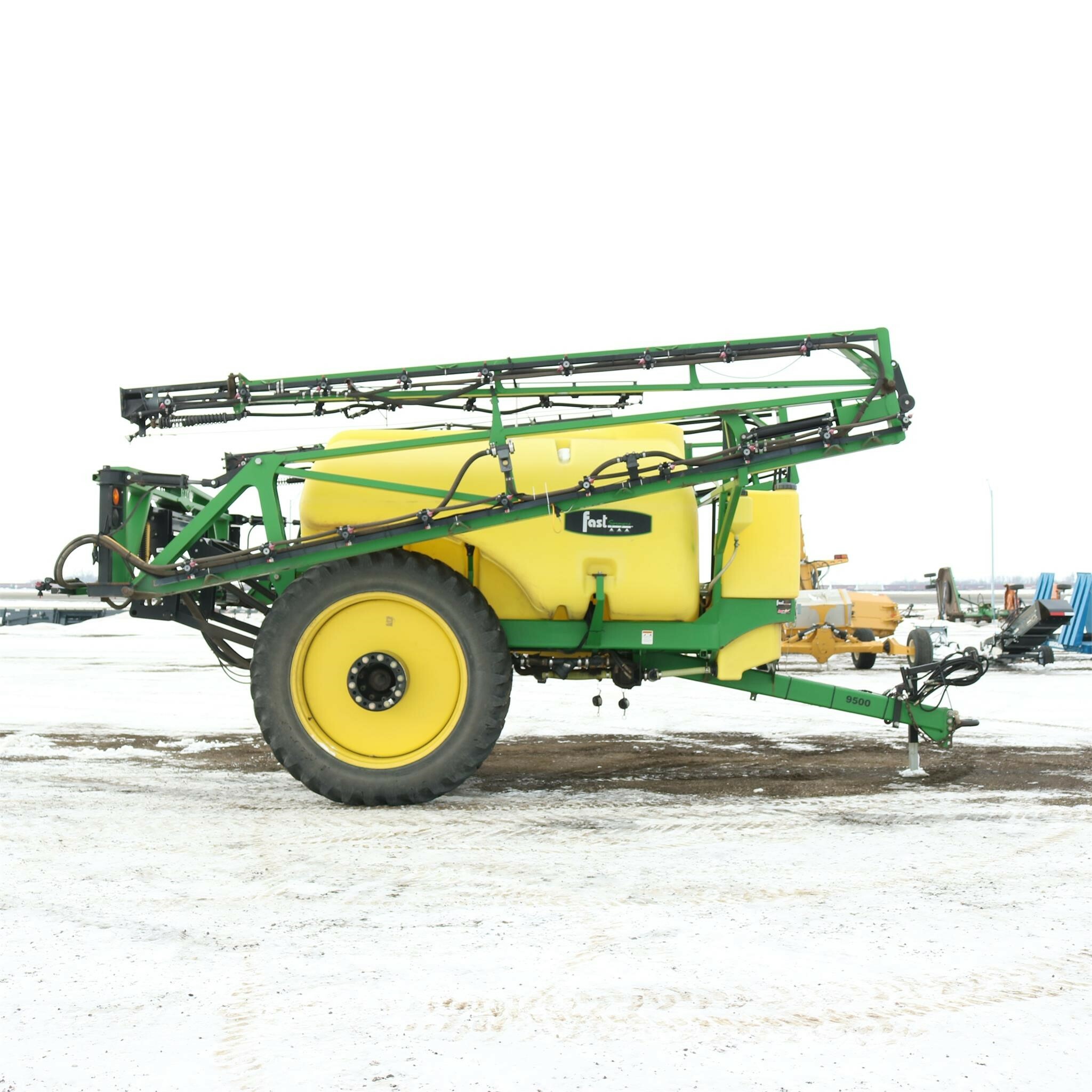 2009 Fast 9518T Pull-Type Sprayer