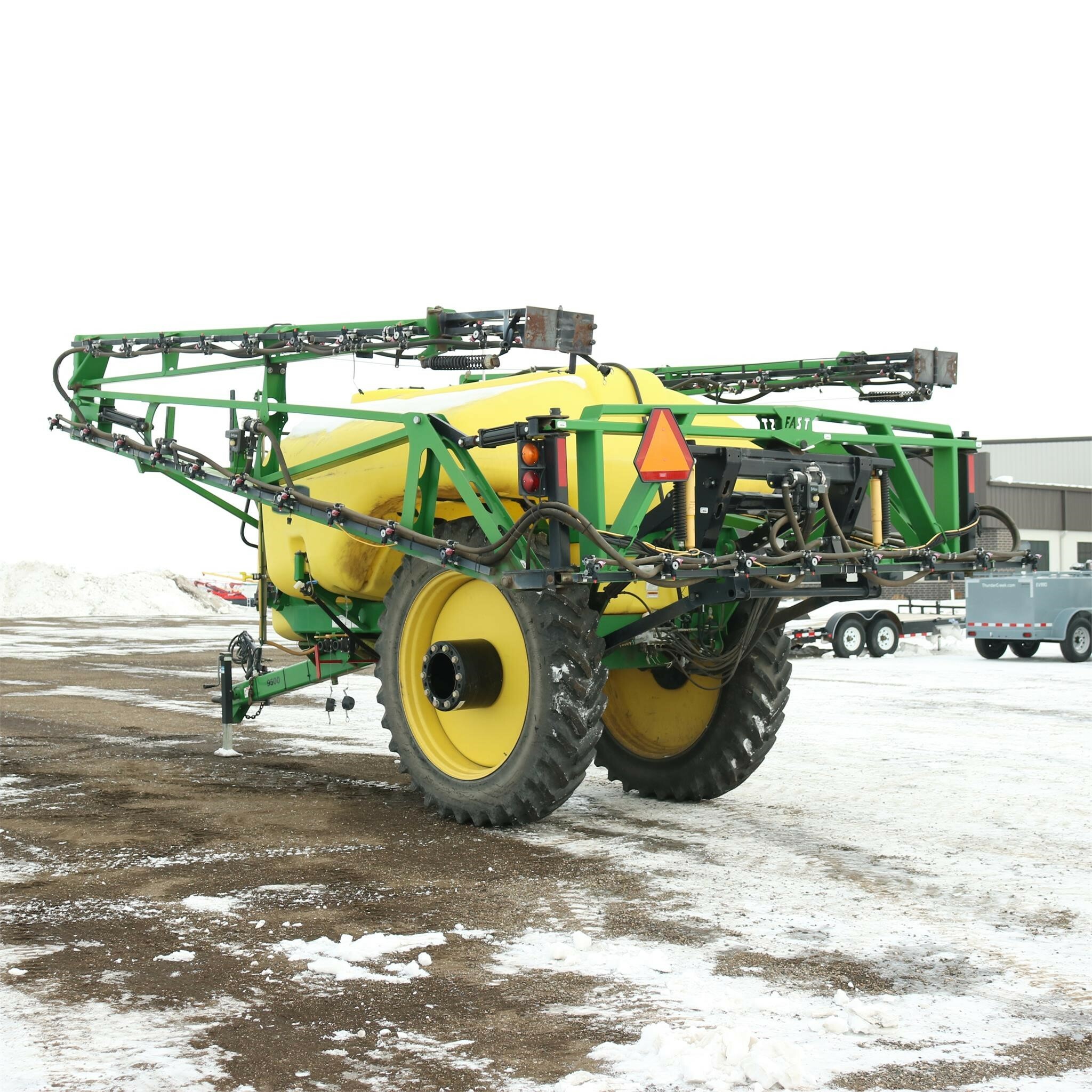 2009 Fast 9518T Pull-Type Sprayer