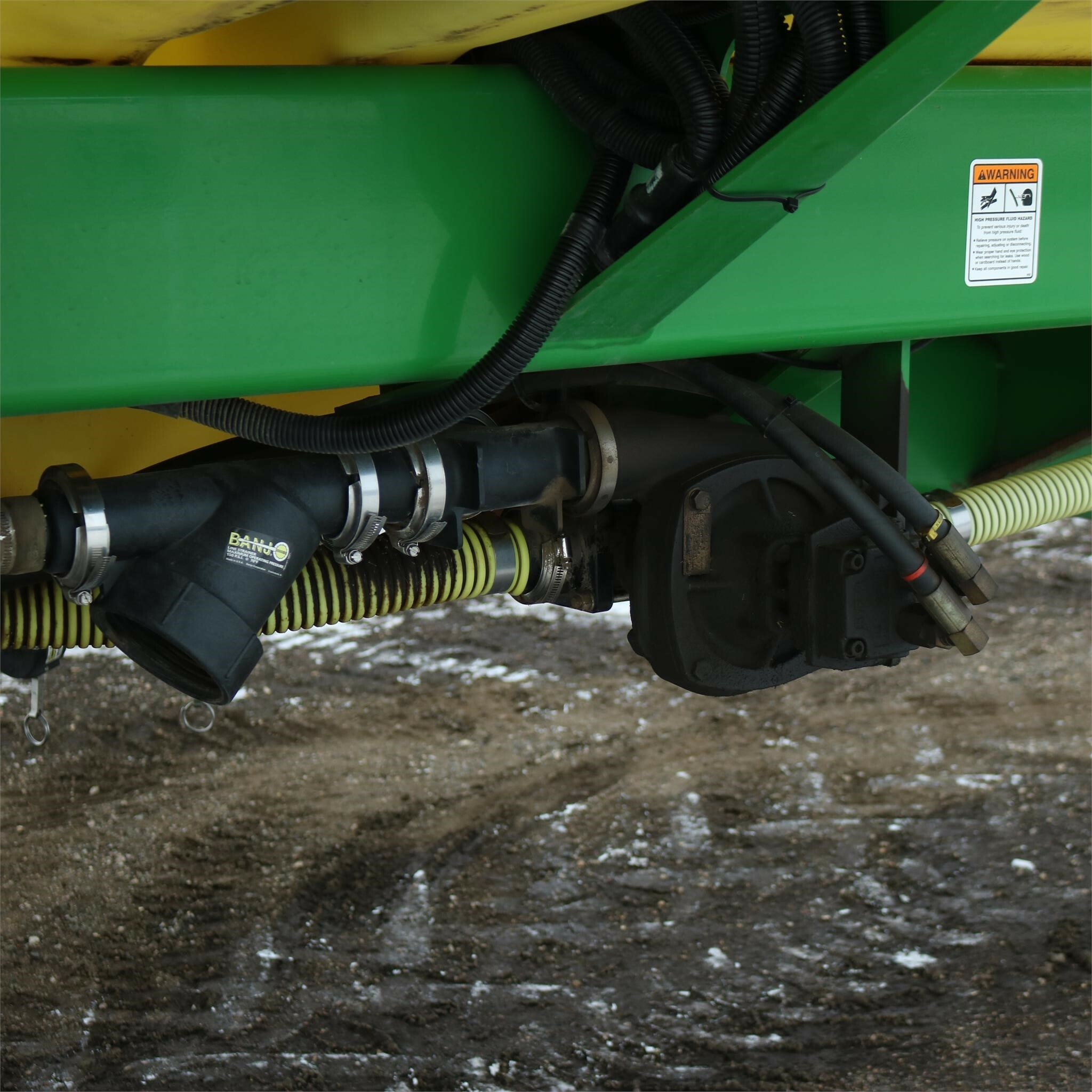 2009 Fast 9518T Pull-Type Sprayer