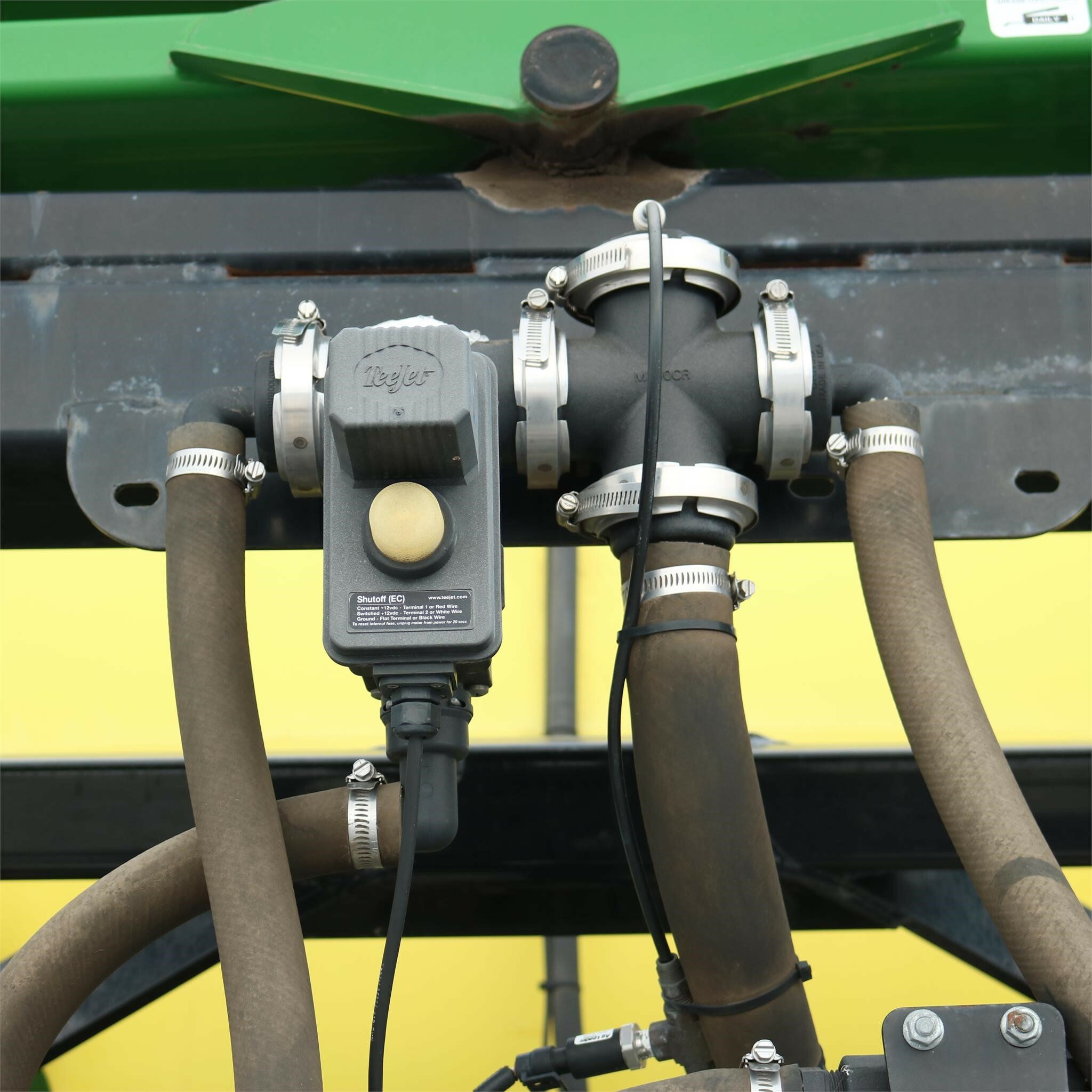 2009 Fast 9518T Pull-Type Sprayer