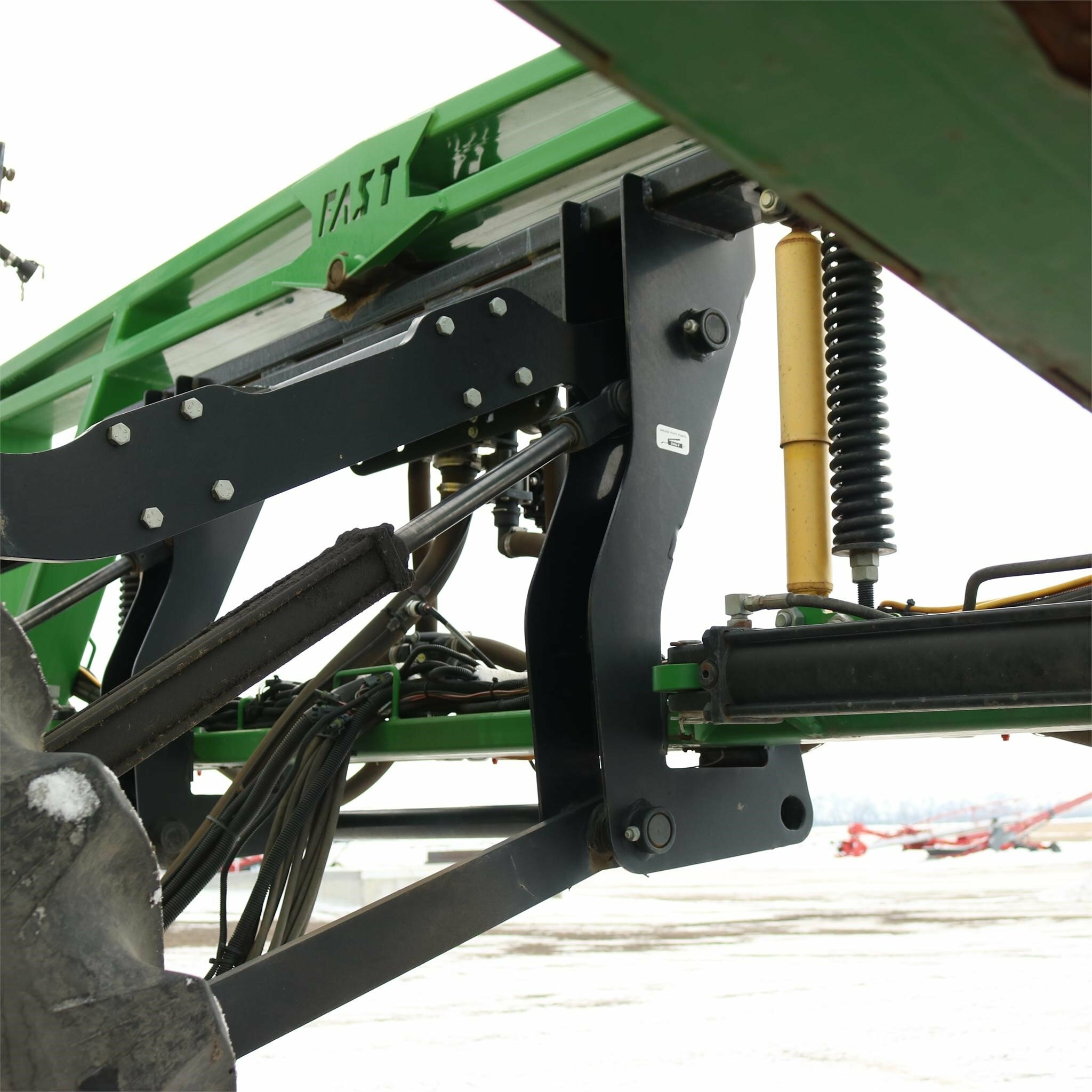 2009 Fast 9518T Pull-Type Sprayer