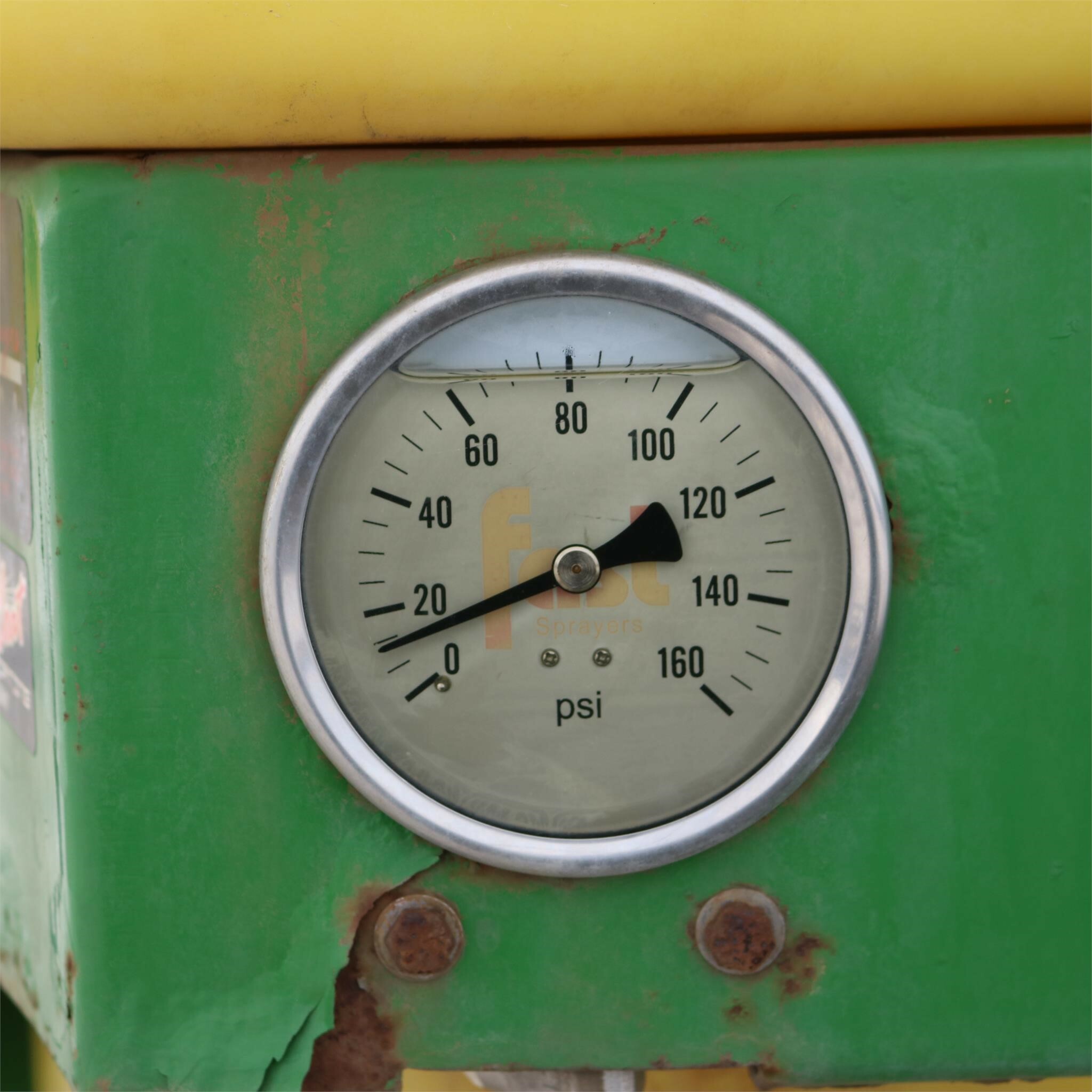 2009 Fast 9518T Pull-Type Sprayer