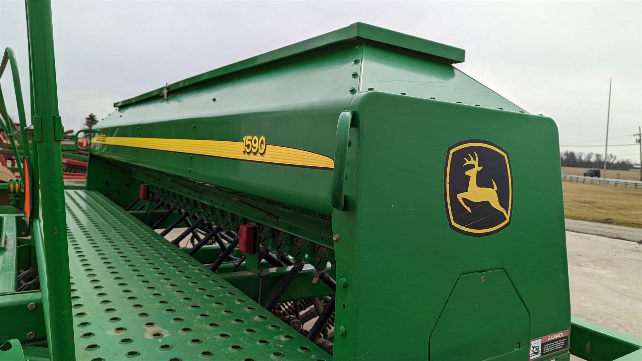 John Deere 1590 Drill 35,000 Machinery Pete