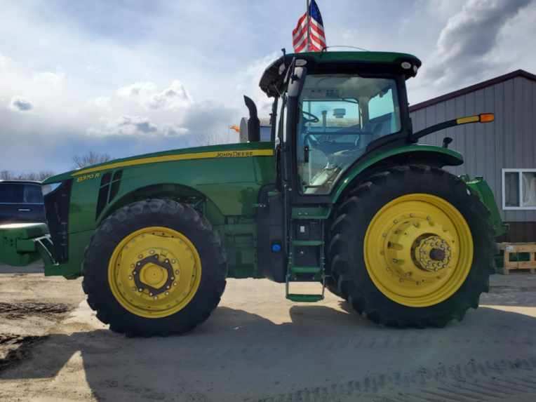 2020 John Deere 8370R Tractor