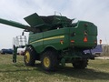 2013 John Deere S670 Combine