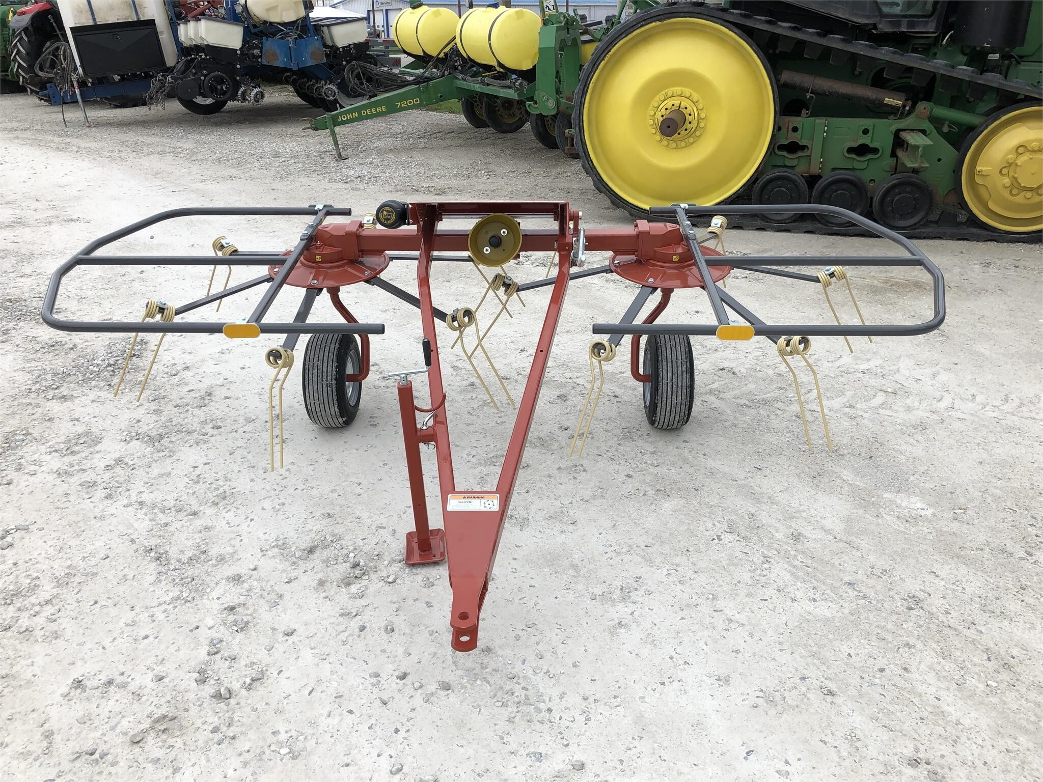 2024 Rhino PT207 Tedder