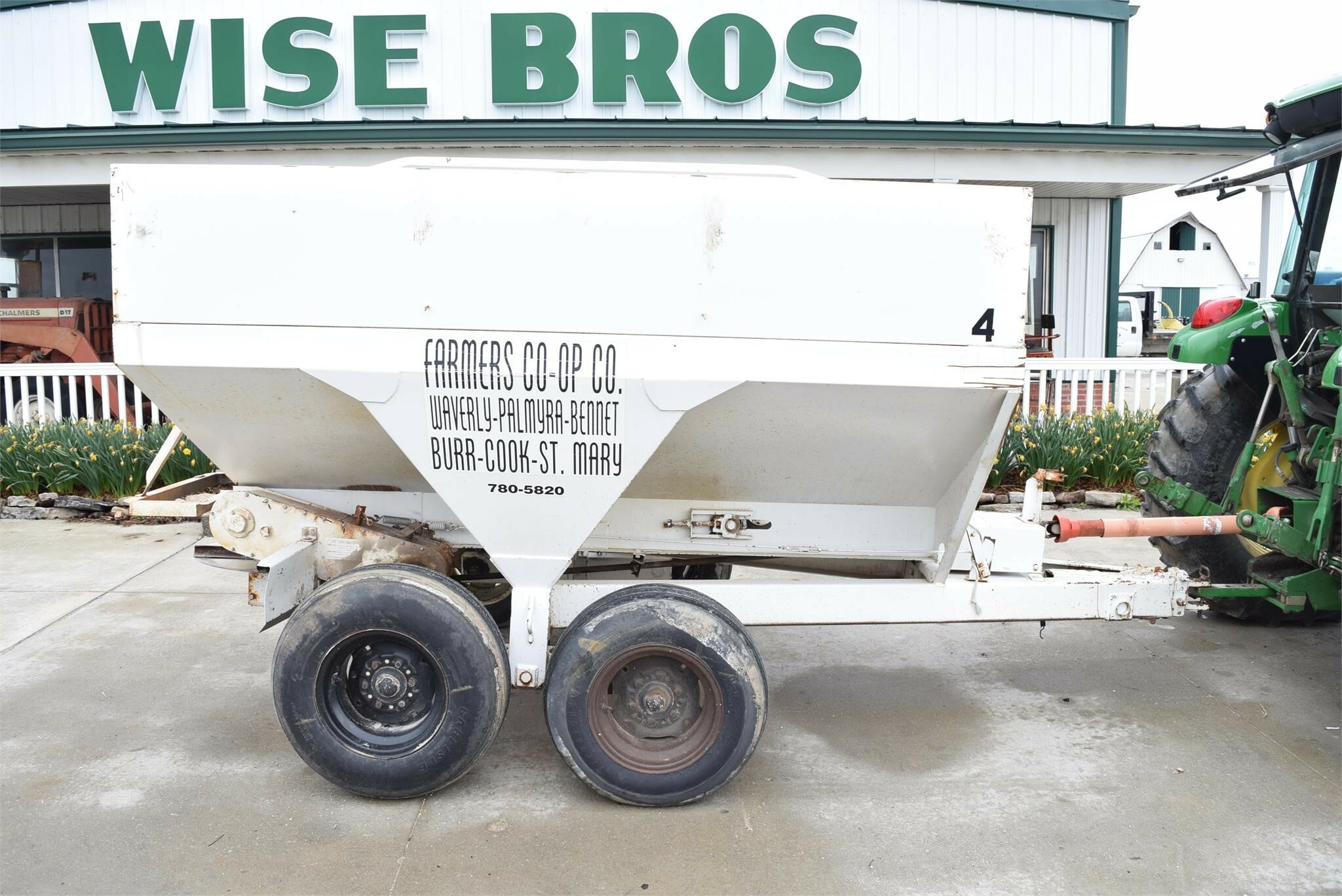 Dempster 560D PullType Fertilizer Spreader 5,000 Machinery Pete