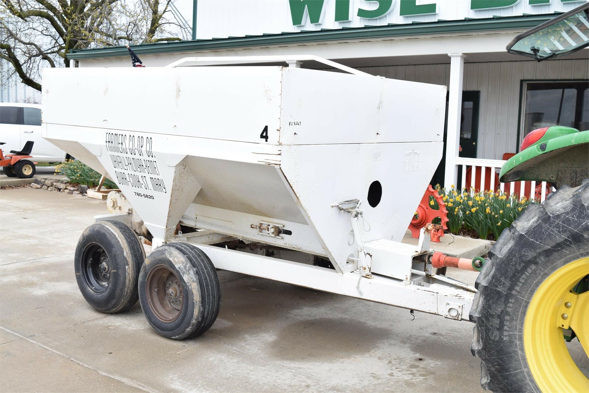 Dempster 560D PullType Fertilizer Spreader 5,000 Machinery Pete