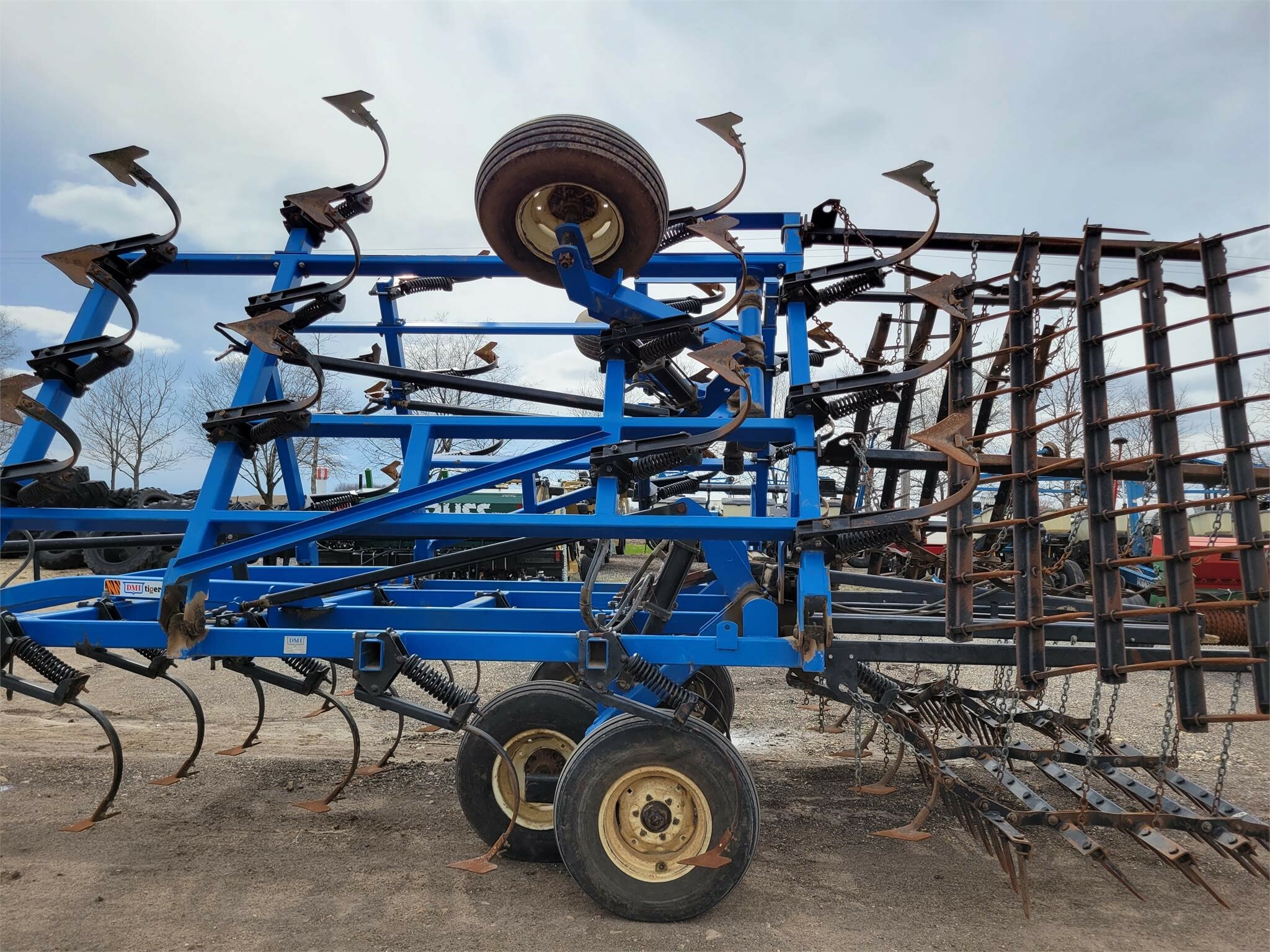 DMI Tigermate Field Cultivator 13,500 Machinery Pete