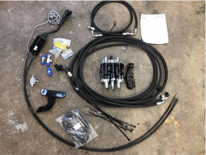 2021 New Holland CONTROL VALVE  KIT Miscellaneous