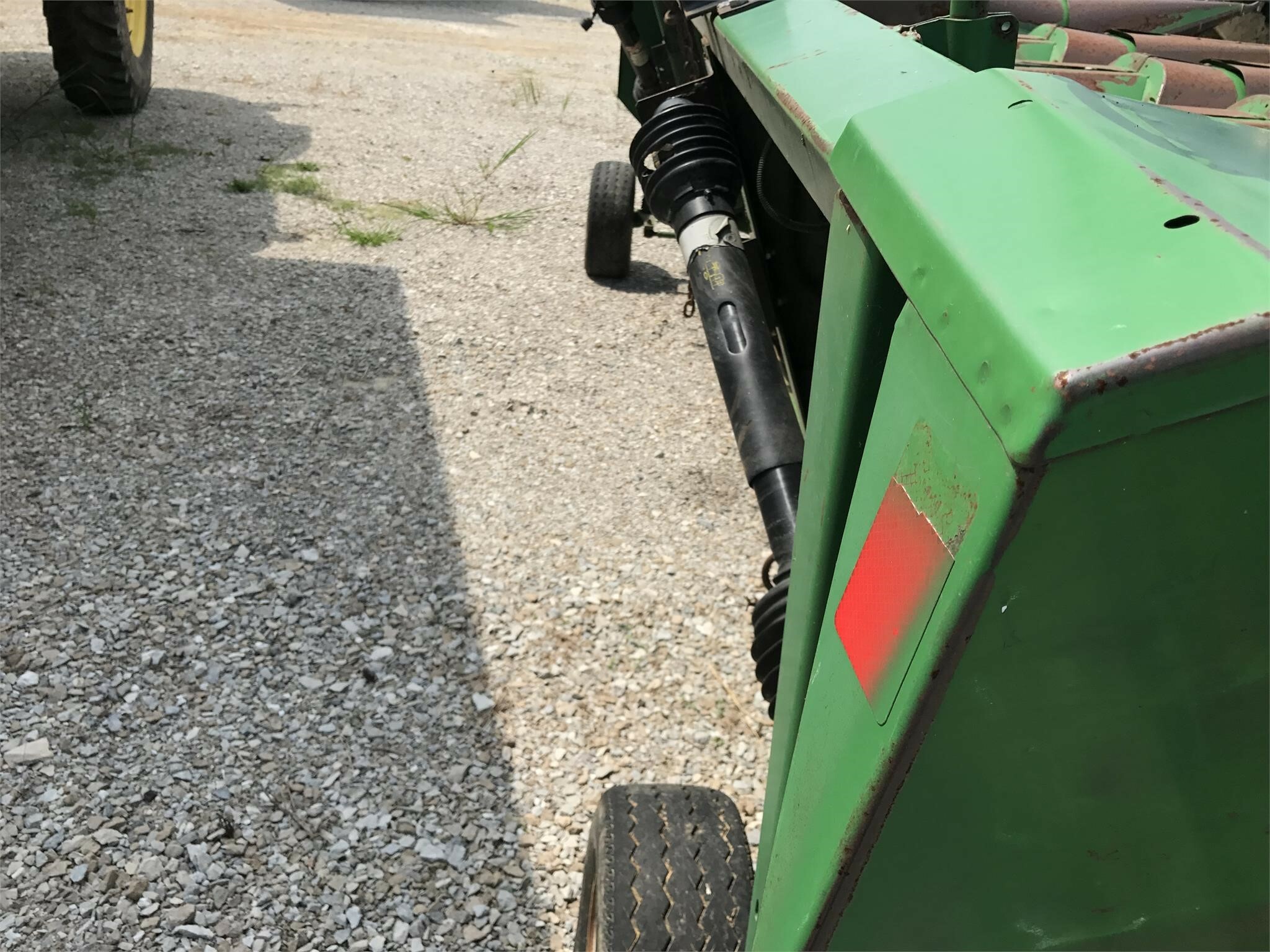 John Deere 643 Corn Head 4,500 Machinery Pete