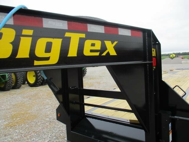 2023 Big Tex 22GN-35BK+5MR Flatbed Trucks/Trailer