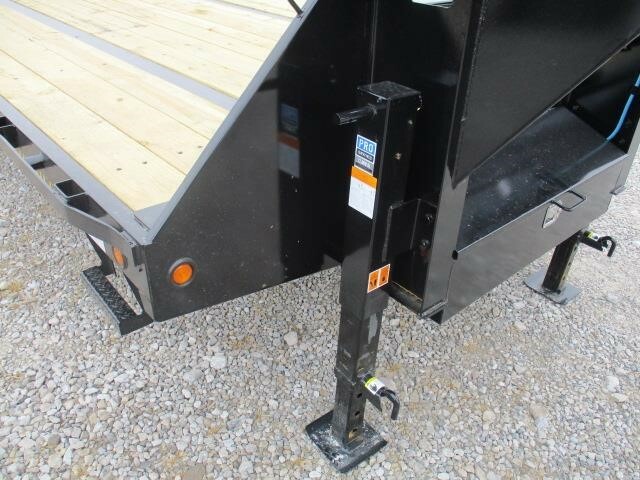 2023 Big Tex 22GN-35BK+5MR Flatbed Trucks/Trailer