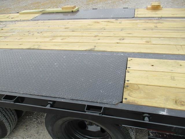 2023 Big Tex 22GN-35BK+5MR Flatbed Trucks/Trailer