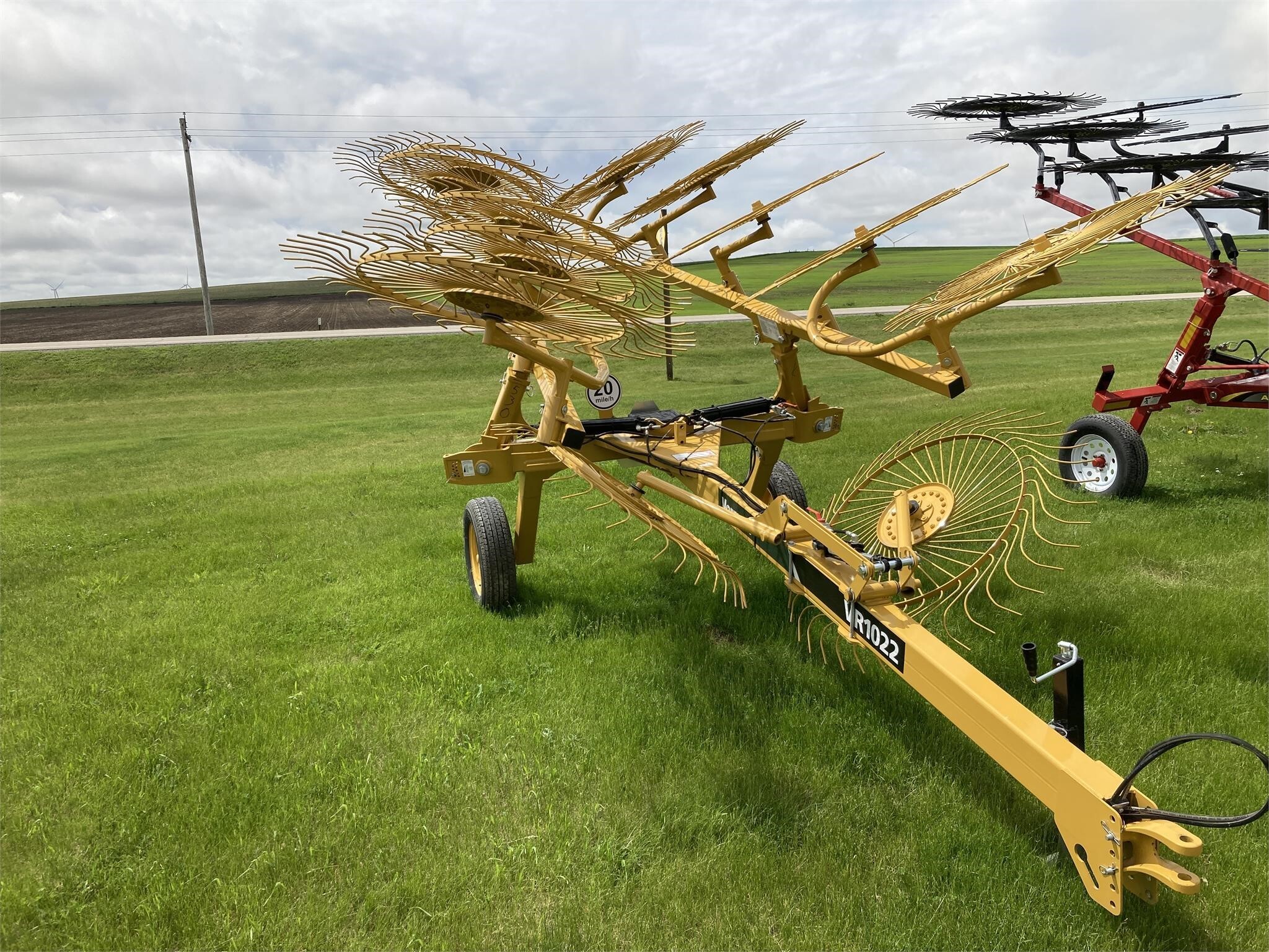 2025 Vermeer VR1022 Rake