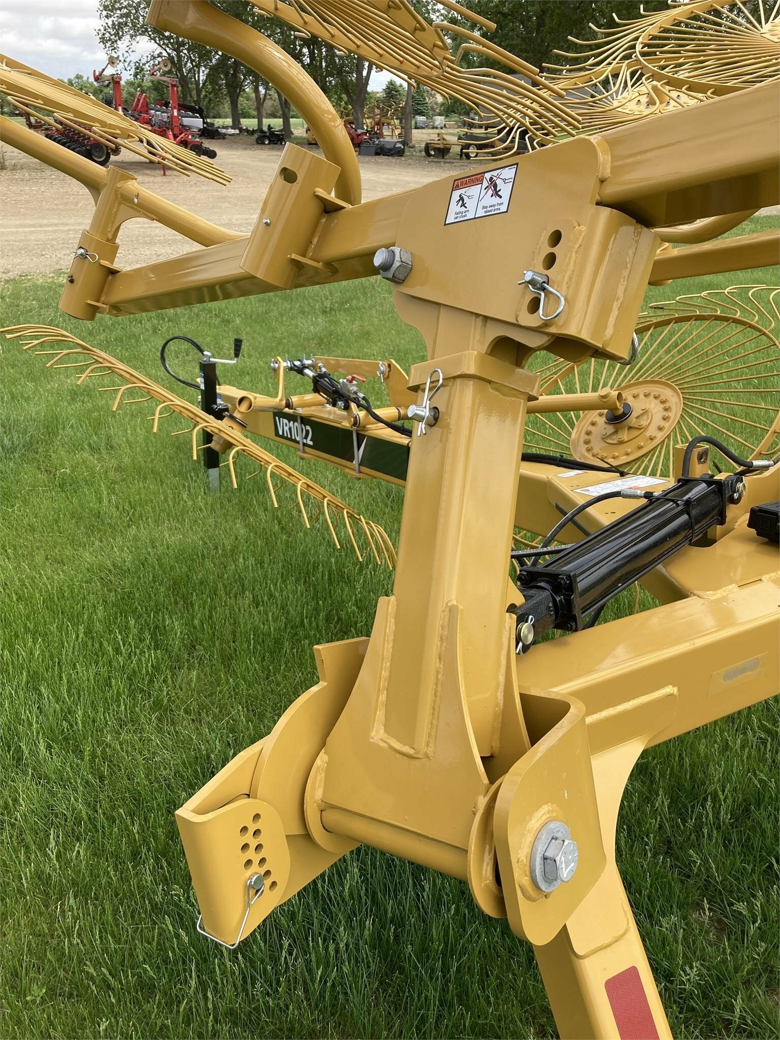 2025 Vermeer VR1022 Rake