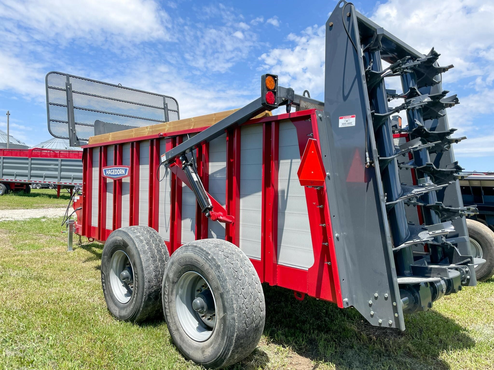 2026 Hagedorn Hydra-Spread Extravert 5440 Manure Spreader