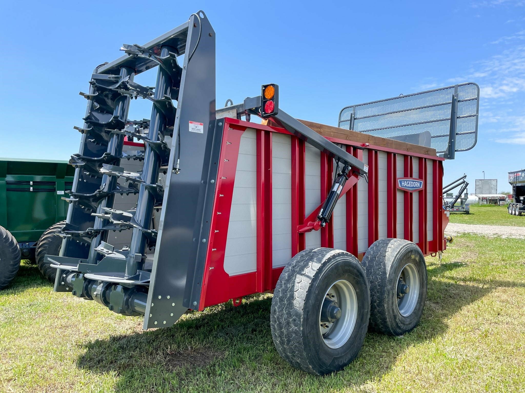 2026 Hagedorn Hydra-Spread Extravert 5440 Manure Spreader