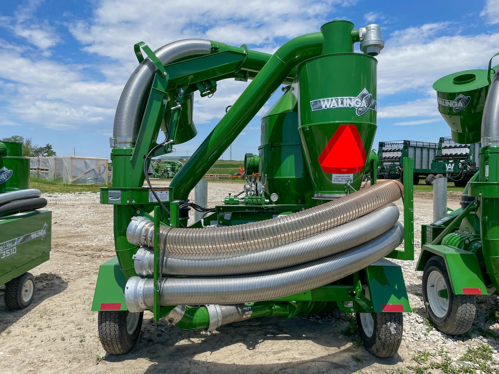 2026 Walinga AGRI-VAC 7614DLX Grain Vac