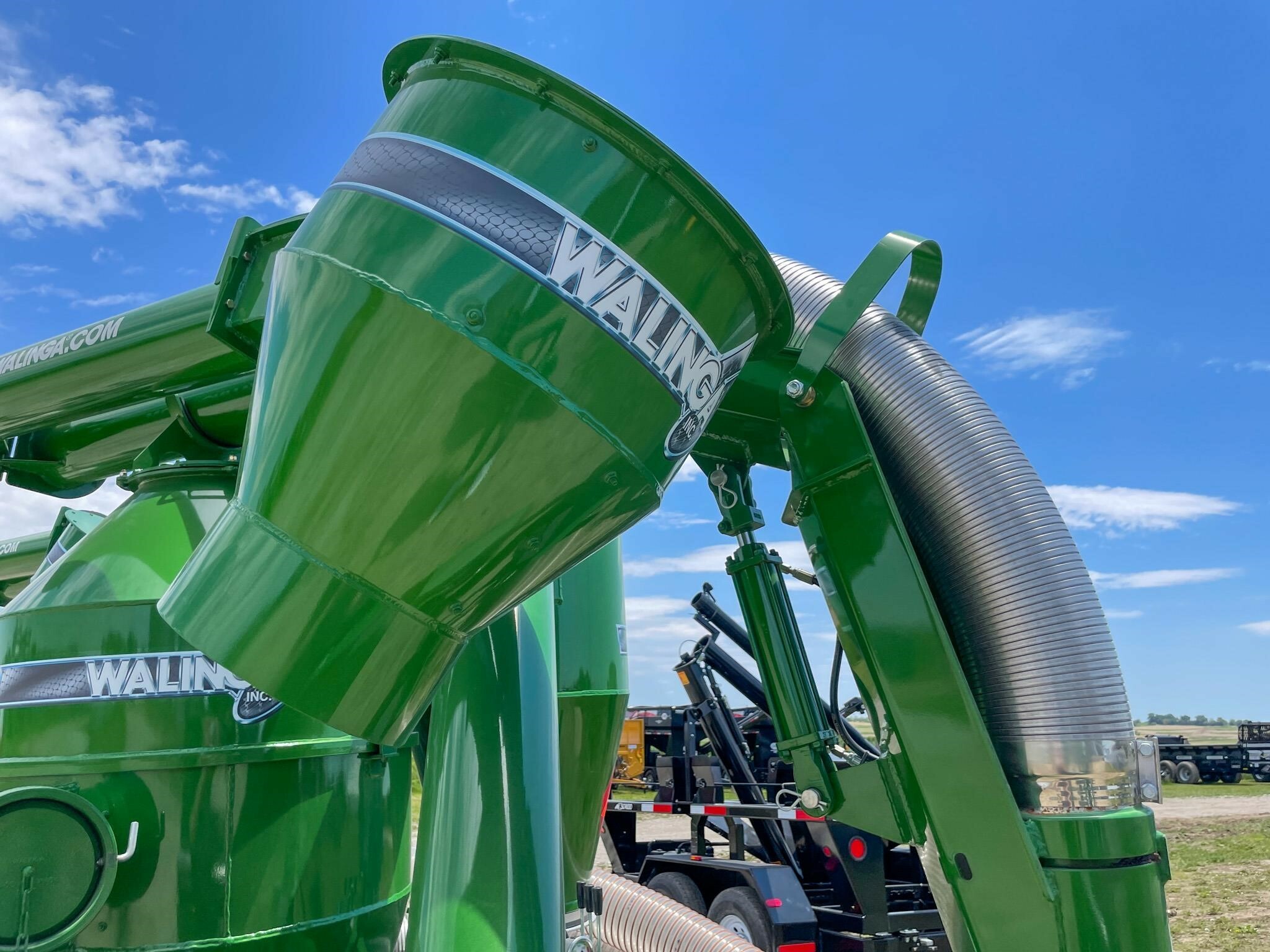 2026 Walinga AGRI-VAC 7614DLX Grain Vac