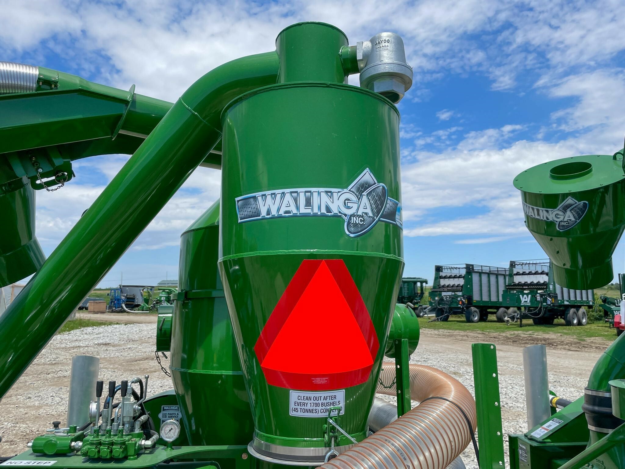 2026 Walinga AGRI-VAC 7614DLX Grain Vac