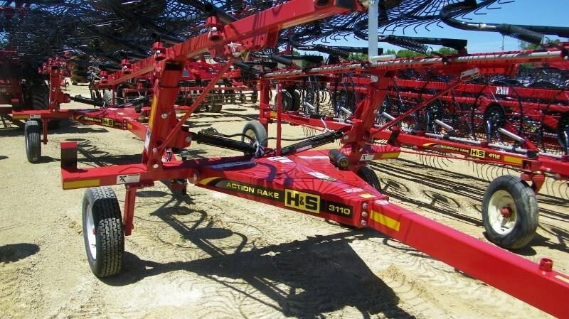 2023 H & S AR3210 Rake