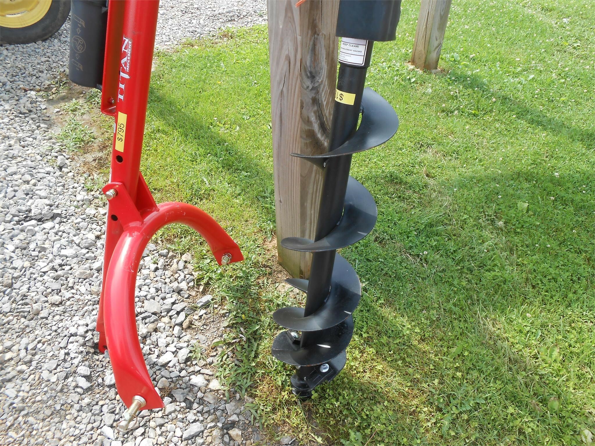 2023 Titan Attachments Post Hole Digger Post Hole Digger 750