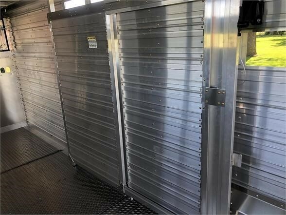 2025 DuraLite ALT25 Livestock Trailer