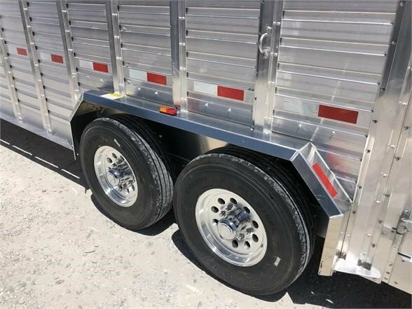 2025 DuraLite ALT25 Livestock Trailer