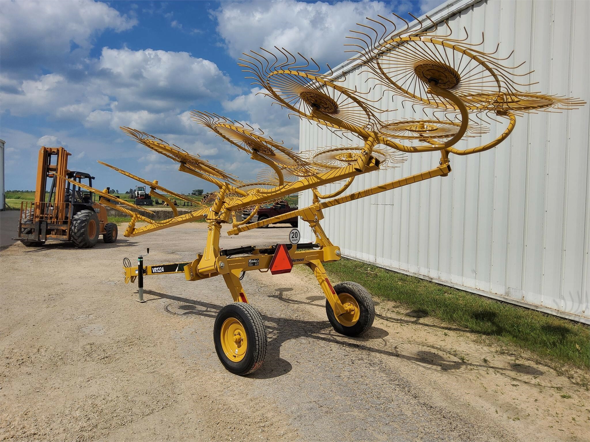 2023 Vermeer VR1224 Rake
