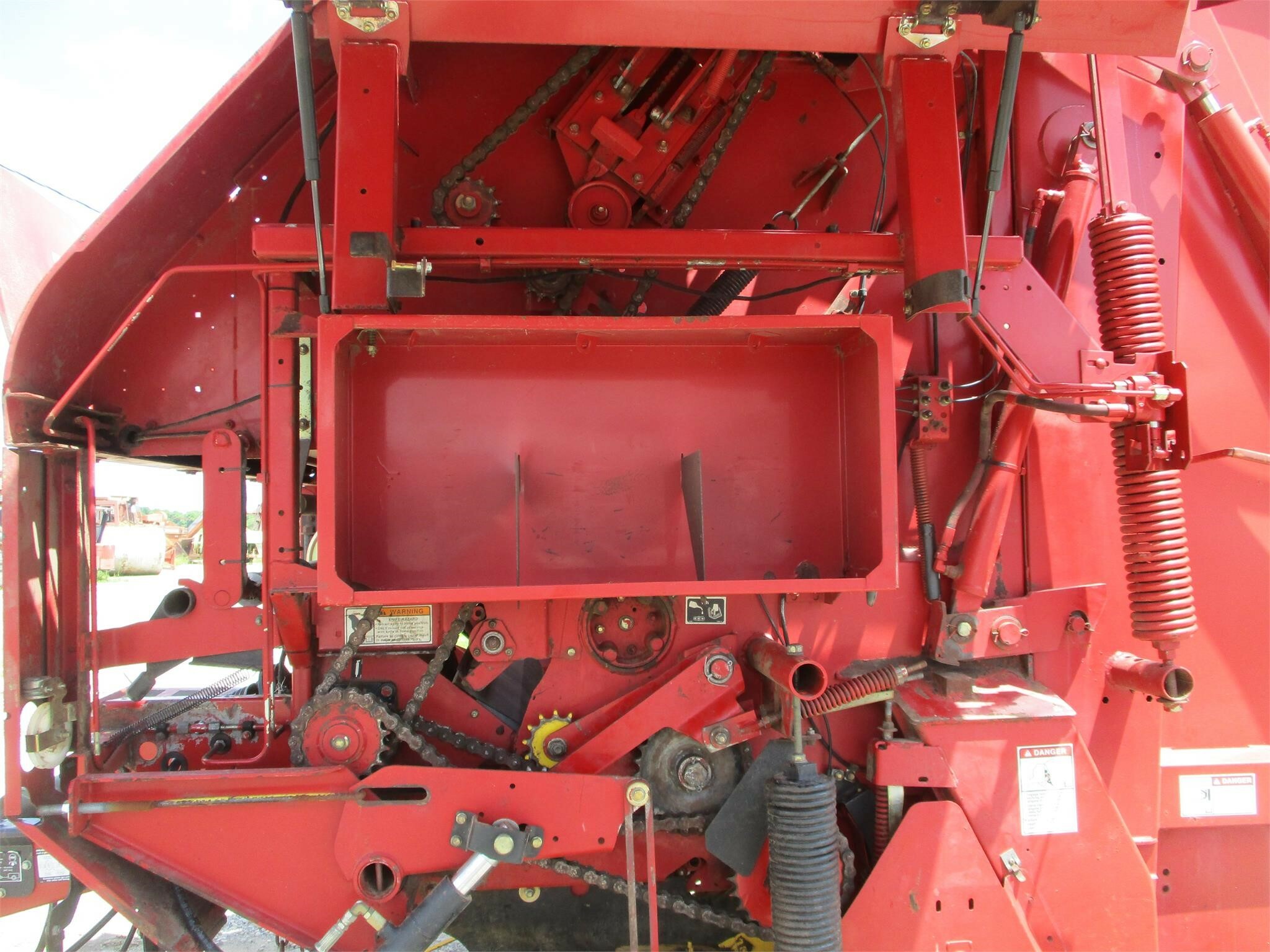 2005 New Holland BR780 Round Baler