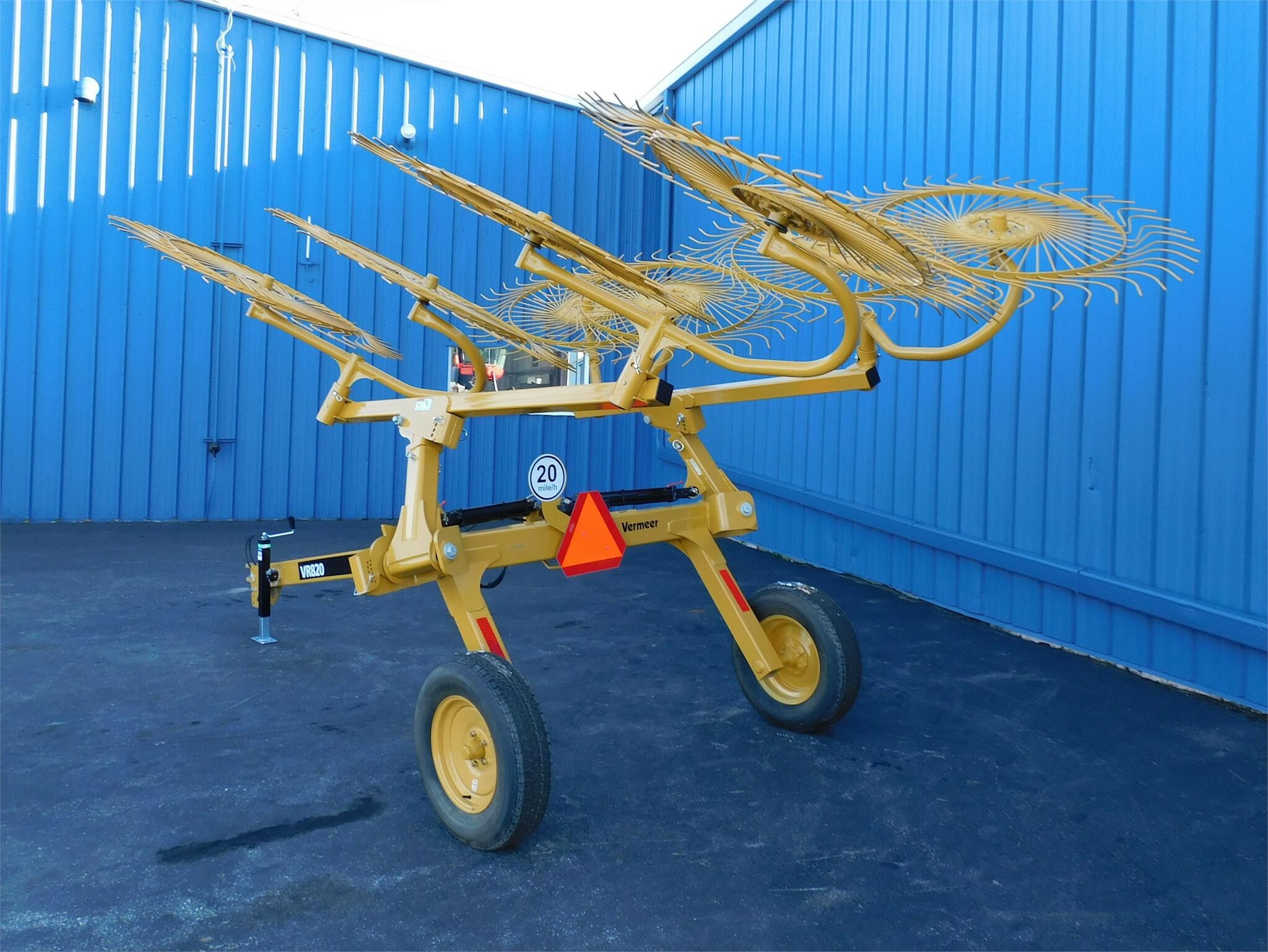 2022 Vermeer VR820 Rake