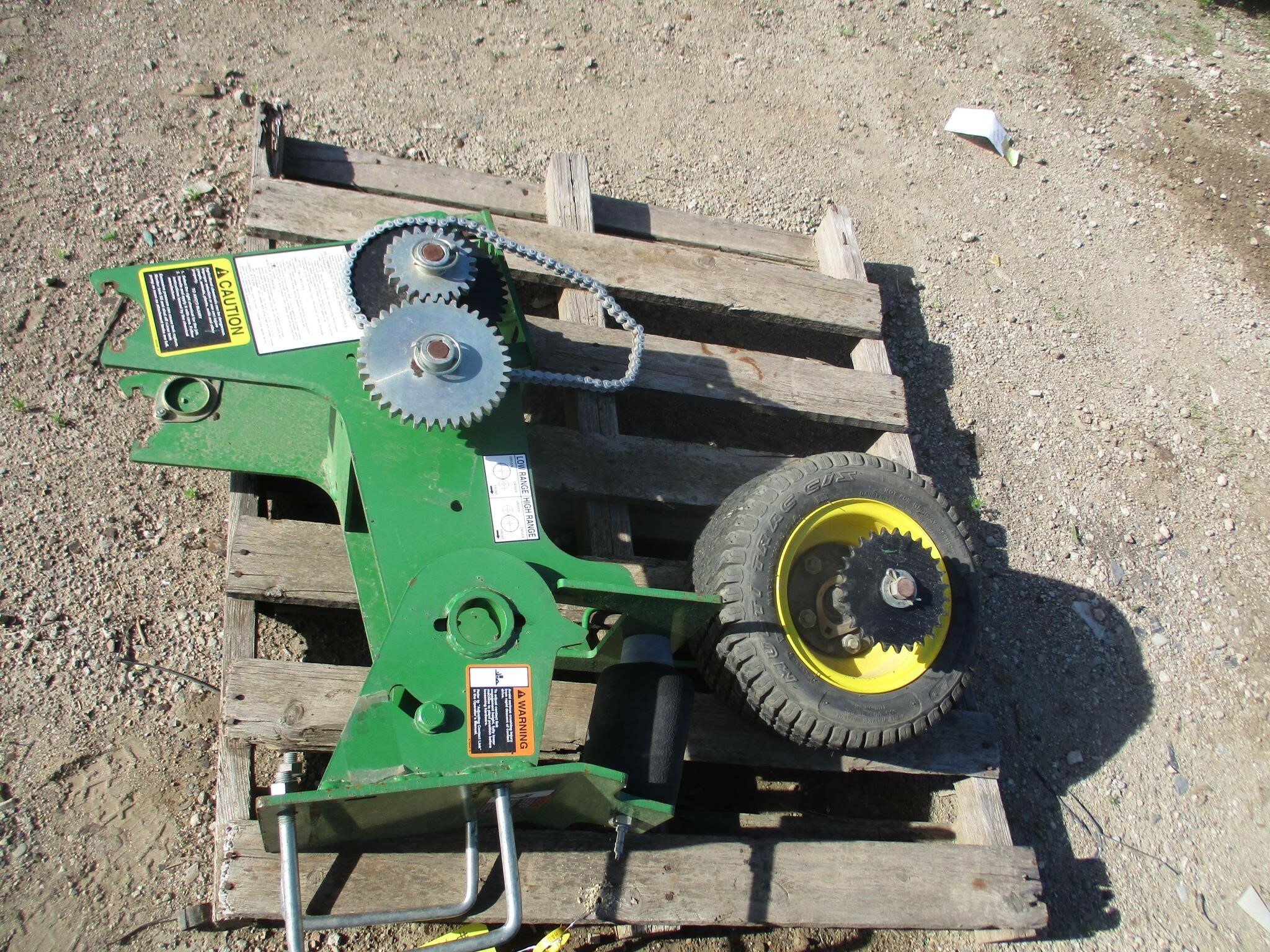 Cjwbjohn Deere 450B Transmission 36 - c4aiu7p
