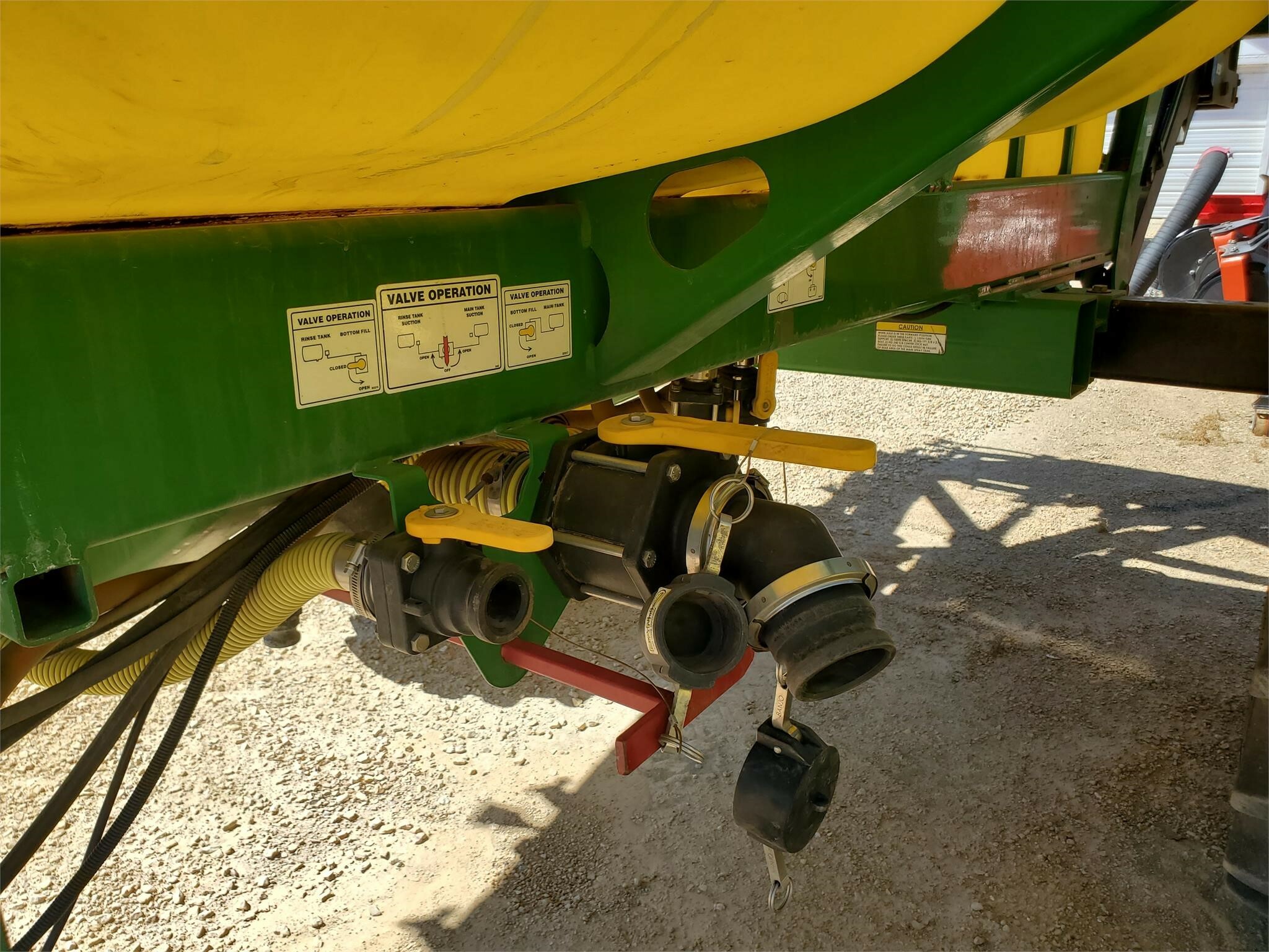  Fast 9518 Pull-Type Sprayer