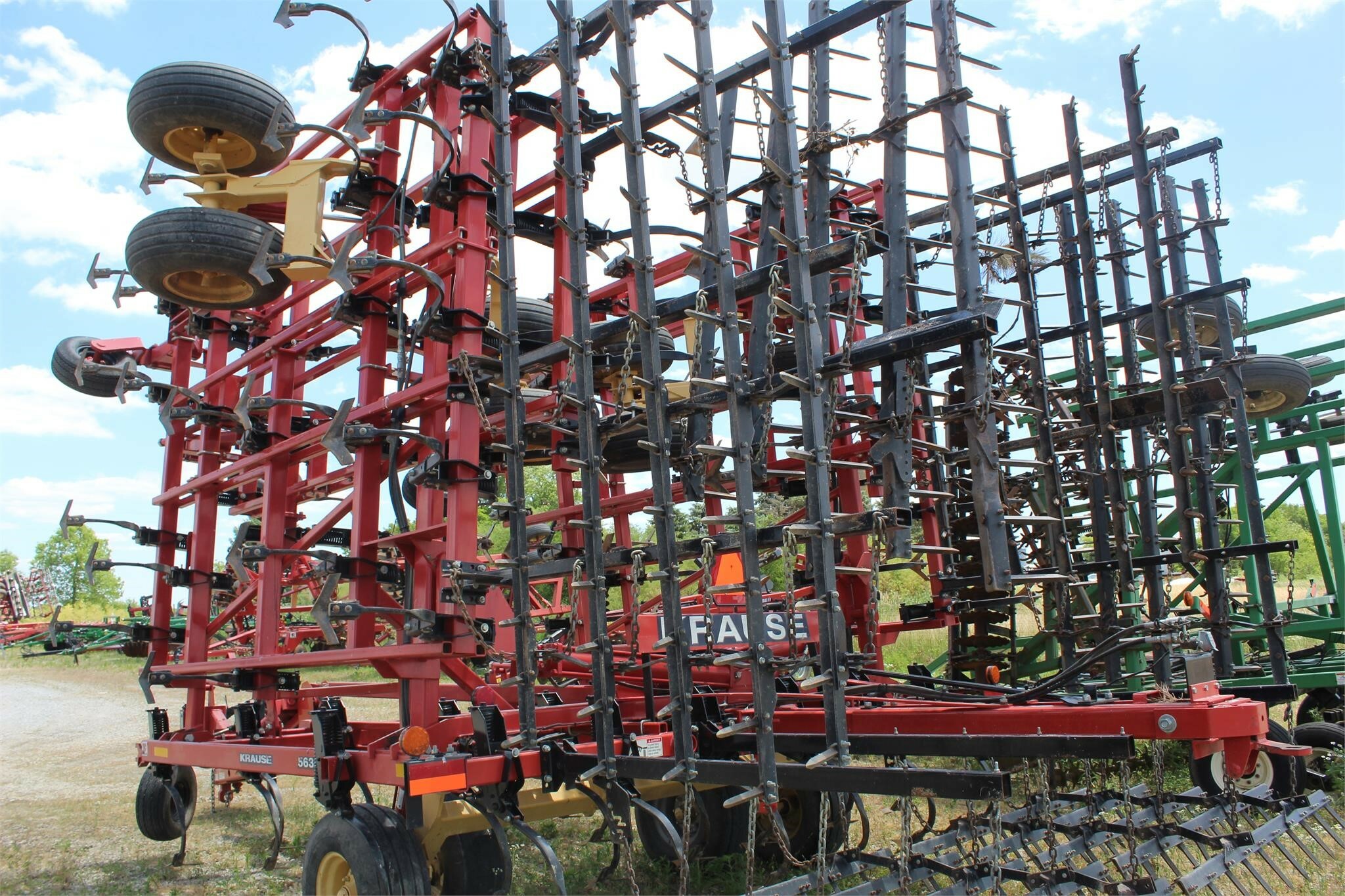 2010 Krause 5635-46 Field Cultivator
