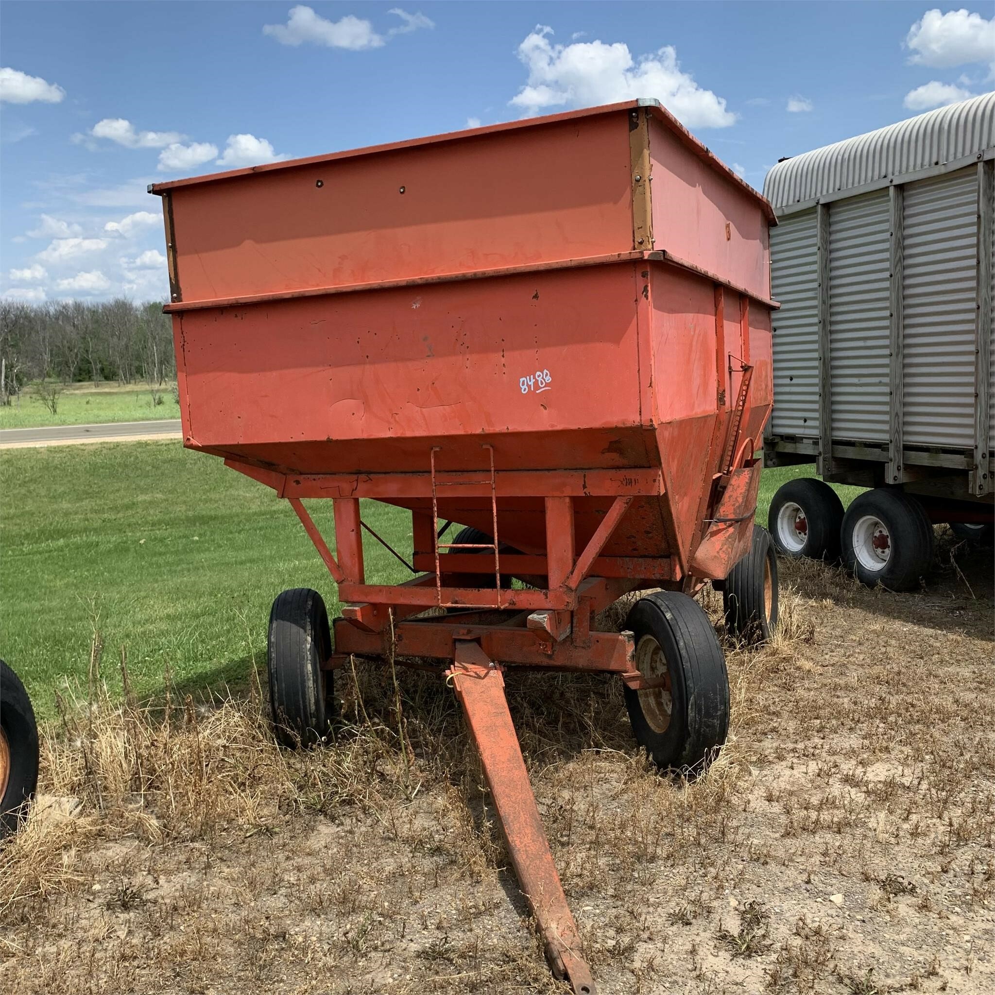 Killbros 385 Gravity Wagon Call Machinery Pete